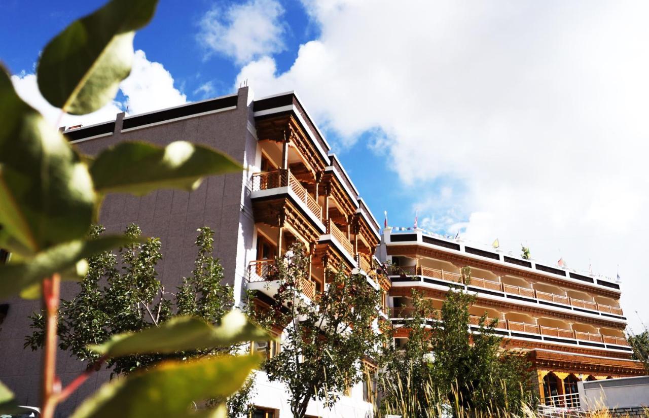 Hotel The Grand Khasdan Leh Esterno foto