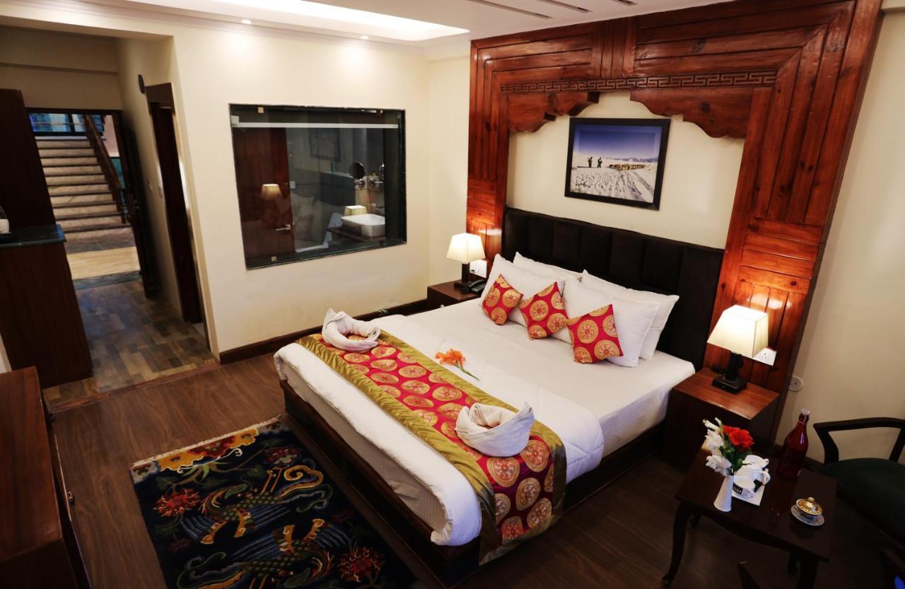 Hotel The Grand Khasdan Leh Esterno foto